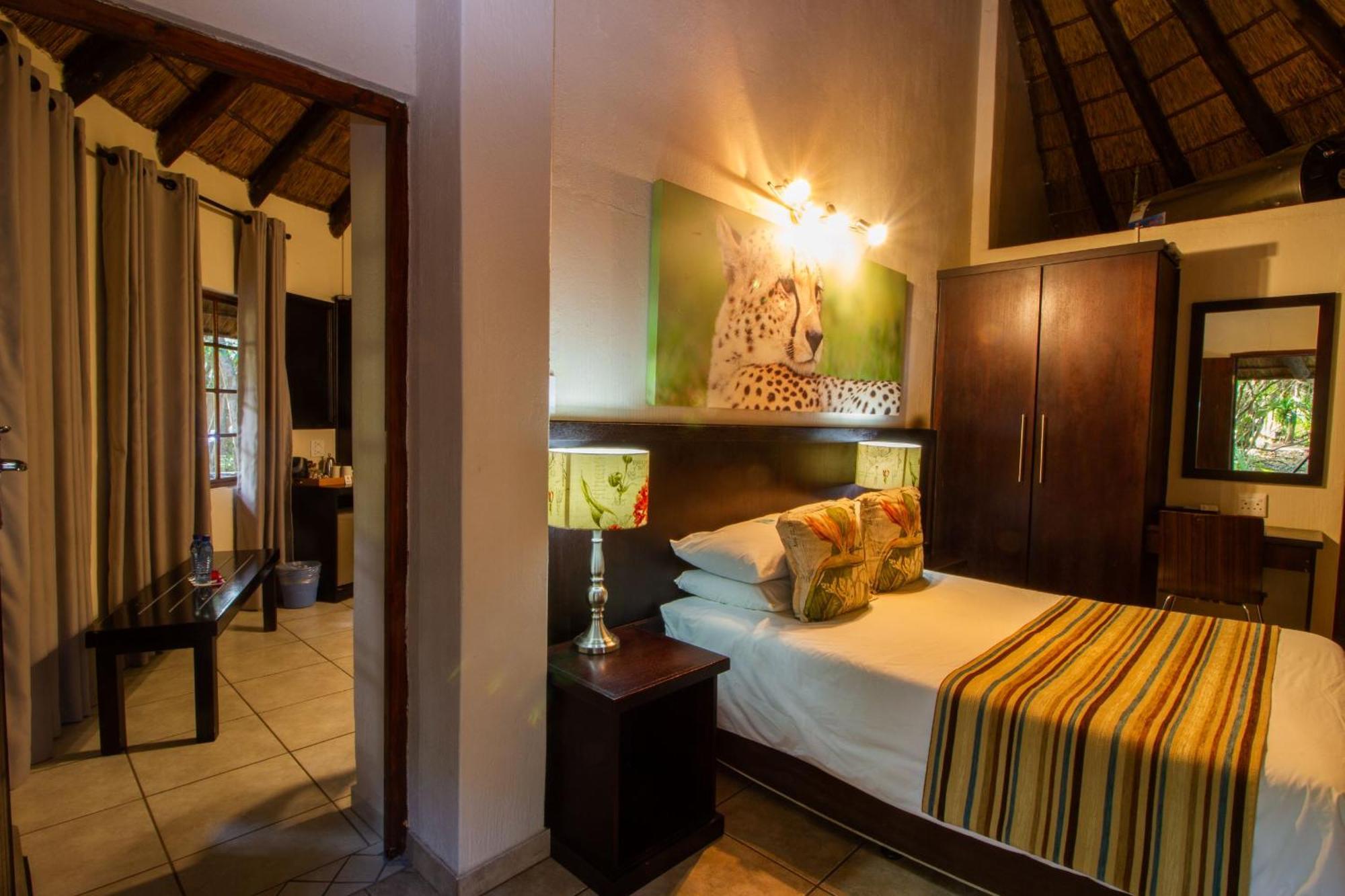 Emdoneni Lodge With Zululand Cat Conservation Project Hluhluwe Exteriér fotografie